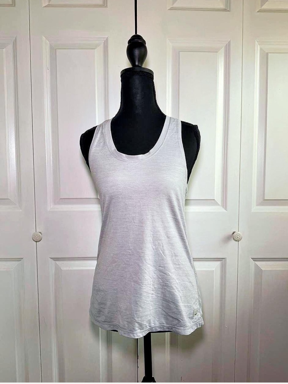 Vuori Athletic Tank